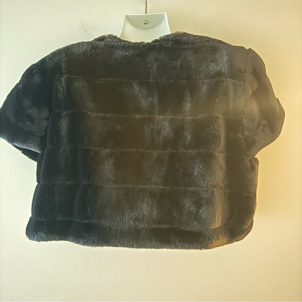 Jason Wu Black Faux Fur Vest bolero - Picture 5 of 10